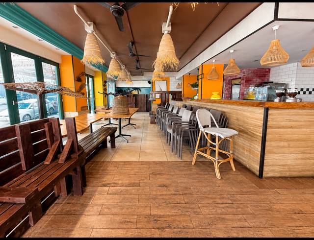 155M² RESTAURANT FOR SALE IN MARGATE BEACH